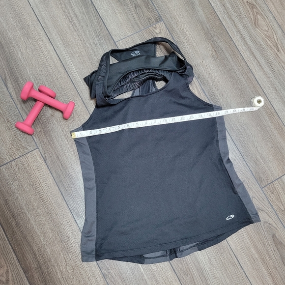 ✨️3 For $30✨️Champion Sport Racerback Tank With Built-in Bra (S) - Picture 11 of 12